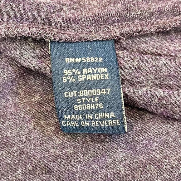 Max Edition Purple Shark Bite Long Sleeve Embellished Neck Small - Picture 8 of 9